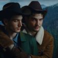 "Idiota": videoclipe do cantor Jão traz referências à sucessos do cinema, como o romance LGBT "O Segredo de Brokeback Mountain"