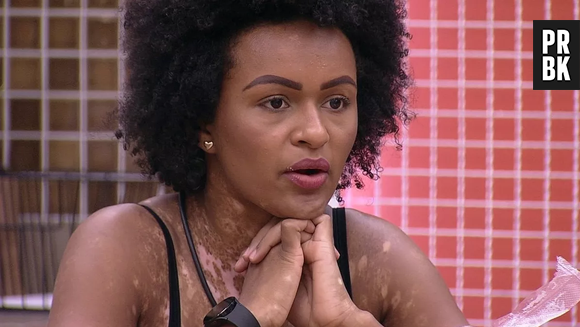 "BBB22": Natália leva fora de Arthur Aguiar após interromper ator. "Esse é um defeito que eu acho que você tem, você nunca escuta, você só fala?", disse ele