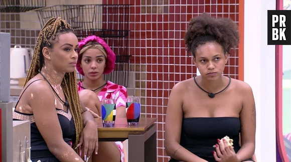 "BBB22": Jessilane compara Natália com Lina e afirma que mineira não a ouve