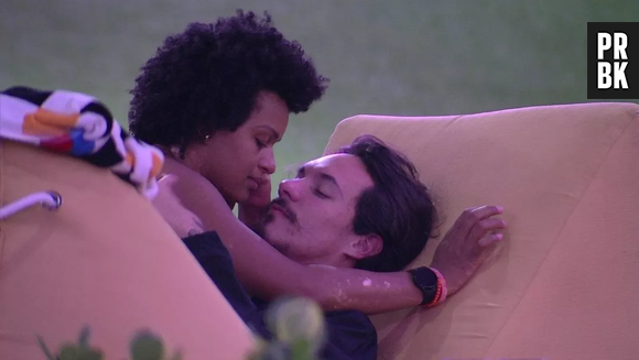 "BBB22": Natália briga com Eliezer e não ouve defesa do affair