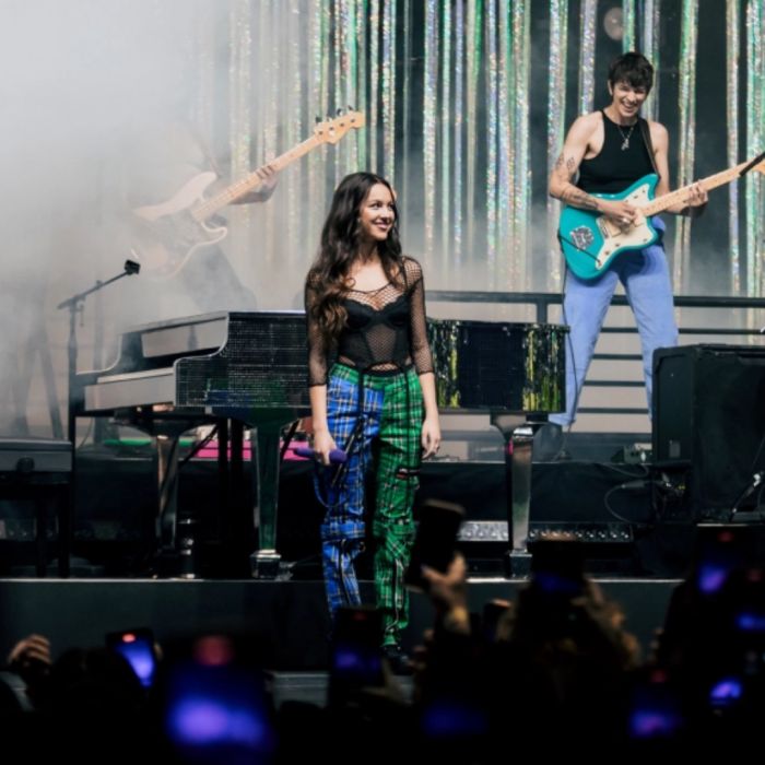 Olivia Rodrigo fez seu primeiro show da turnê na última terça-feira (5)
