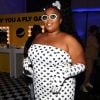 Lizzo já apostou em luvas estampadas em look vintage