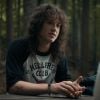 "Stranger Things 4": Joseph Quinn, o Eddie, confirma que a sua cena tocando guitarra está no Volume 2