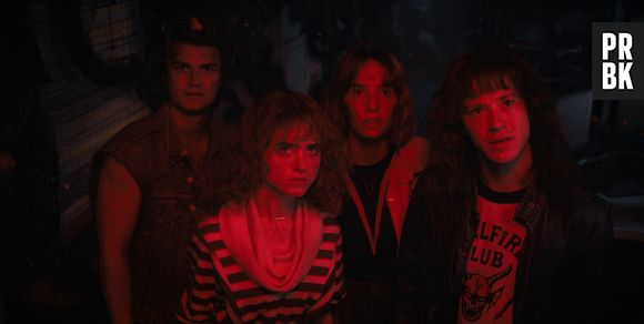 "Stranger Things 4": Eddie (Joseph Quinn), Steve (Joe Keery), Nancy (Natalia Dyer) e Robin (Maya Hawke) se aventuraram no Mundo Invertido no Volume 1