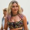 Florence Pugh provoca após look polêmico: "Decepcionados com meus peitos pequenos"