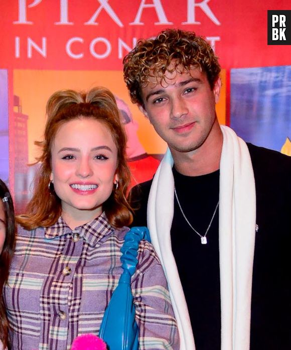 Larissa Manoela e André Luiz Frambach marcaram presença na estreia do Pixar in Concert na Cidade das Artes, no Rio de Janeiro