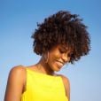 " As mulheres que estão passando pela transição capilar devem receber não apenas o tratamento adequado para o tipo de cabelo, mas também precisam ser abraçadas por uma rede de apoio", diz a profissional 