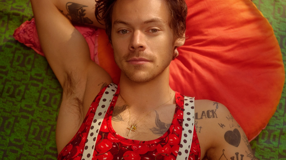 Harry Styles comenta hate em Olivia Wilde, cenas de sexo em "My Policeman" e mais