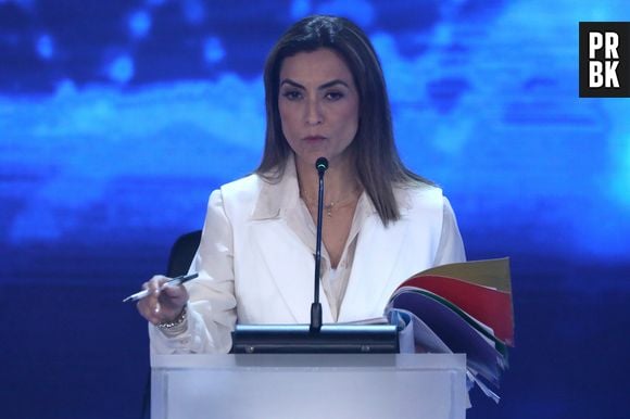 Eleições 2022: candidatas se solidarizam com jornalista que foi atacada por Bolsonaro em 1º debate entre presidenciáveis