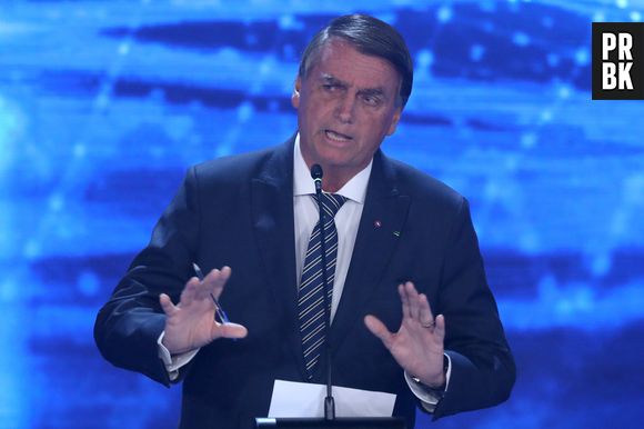 Jair Bolsonaro ataca jornalista Vera Magalhães e candidatas apontam machismo em sua fala