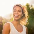  Sorrir tem uma ampla gama de benefícios para sua saúde, humor e até fortalece seus relacionamentos 