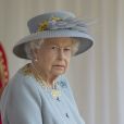Família Real foi convocada para visitar Rainha Elizabeth II e fãs de "The Crown" querem saber o que acontecerá com a série após a sua morte