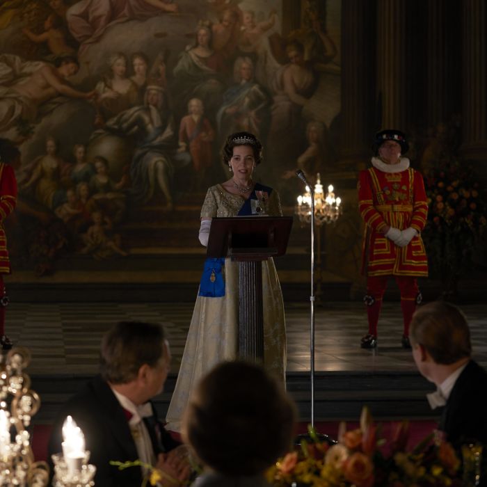 6ª e última temporada de &quot;The Crown&quot; mostraria a Família Real até o início dos anos 2000, mas morte da Rainha Elizabeth II pode alterar trama