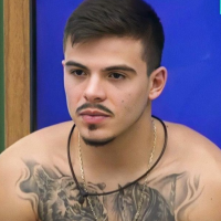 "A Fazenda 14": Thomaz Costa supostamente ingeriu remédios para ter overdose