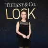 Kaitlyn Dever em evento da Tiffany & Co