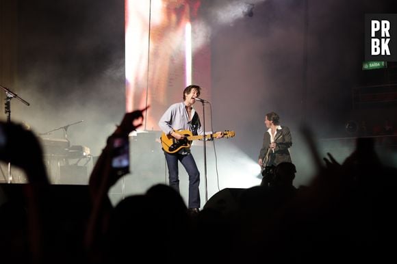 “Do Me A Favour” foi uma das ótimas surpresas do show do Arctic Monkeys na Jeunesse Arena