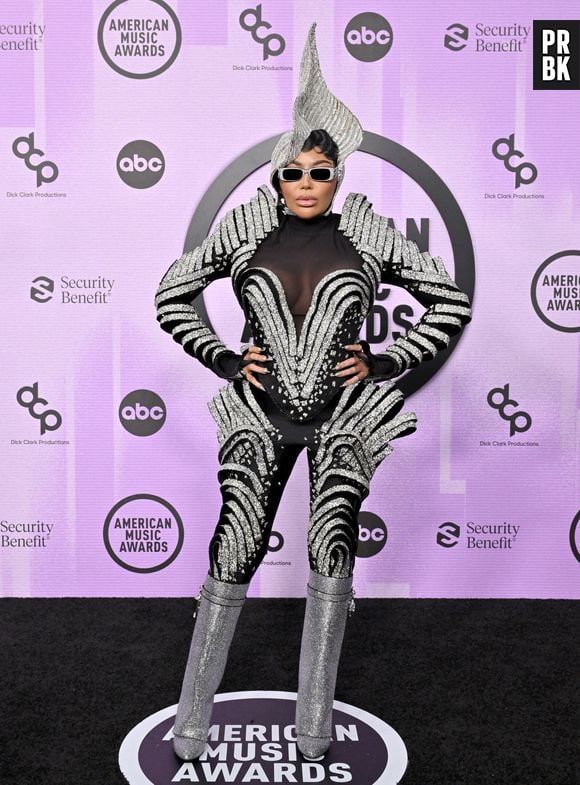 Dencia no American Music Awards 2022