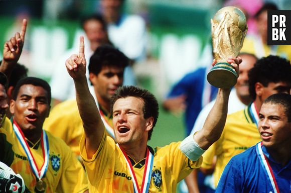 Copa do Mundo 1994: Brasil e Estados Unidos protagonizaram a primeira final decidida nos pênaltis e seleção brasileira levou a melhor