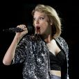Taylor Swift foi acusada de ser antifeminista por ter um "squad" composto por artistas brancas e magras e pelo lançamento do videoclipe de "Bad Blood"