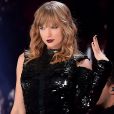  Taylor Swift está regravando seus álbuns após antiga gravadora vender seu catálogo musical para o empresário Scooter Braun 