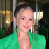 Maisa aposta em blazer na cor verde para compor look estiloso