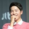 Song Joong Ki anunciou, nesta segunda-feira (30), que se casou e será pai em breve