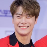 Moonbin, do grupo de K-Pop Astro, é encontrado morto em casa aos 25 anos