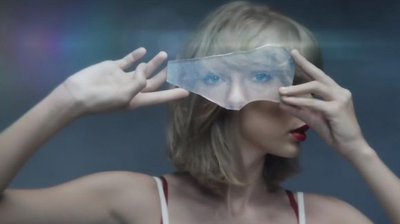 Taylor Swift lança "Style", o novo clipe arrasador que já está no ar!