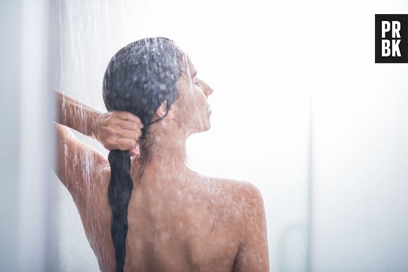 Lavar o cabelo uma vez por semana pode não ser uma boa ideia, mesmo que ele pareça limpo