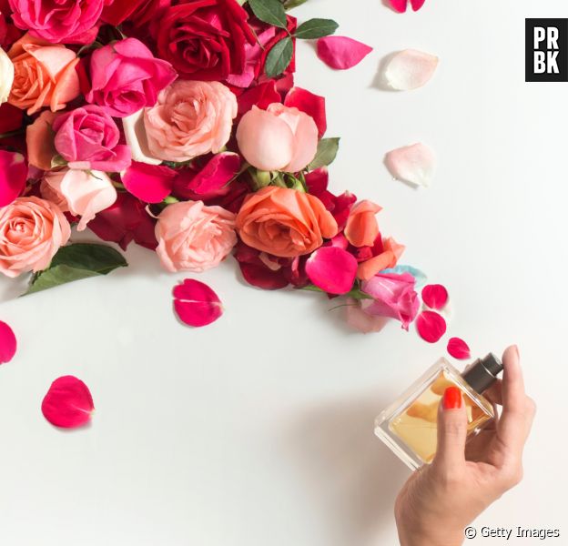 10 perfumes baratos para quem ama fragrâncias florais