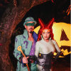 Giovanna Lancellotti e Gabriel David arrasaram nas fantasias em sua festa de Halloween