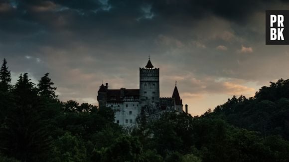 Já imaginou ir em uma festa no Castelo do Drácula?