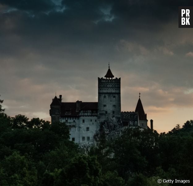Já imaginou ir em uma festa no Castelo do Drácula?