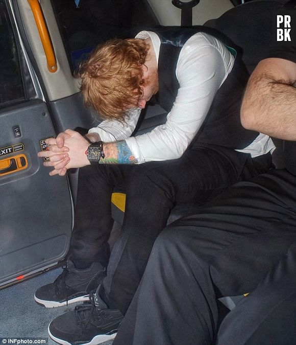 Ed Sheeran bem malzão no pós-festa do BRIT Awards 2015