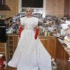 O par de luvas vermelhas da Lady Gaga, no Oscar 2015, deu o que falar na internet
