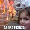 Essa menininha se cansou de tanta polêmica