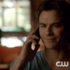 Damon (Ian Somerhalder) é quem vai ajudar Stefan (Paul Wesley) a parar Caroline (Candice Accola) em "The Vampire Diaries"