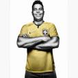Estrela do evento, Ronaldo achou a nova camisa da Seleção Brasileira muito justa
