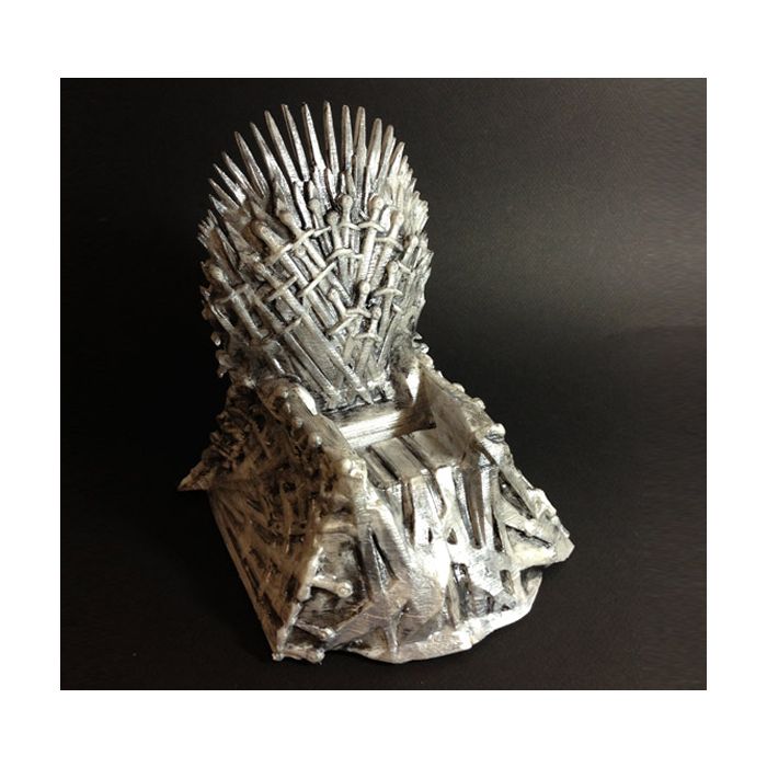  Curtiu esse dock para iPhone inspirado em &quot;Game of Thrones&quot; e criado pelo Fernando Sosa em uma impressora 3D? 
