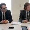 Matt (Charlie Cox) e Foggy (Elden Henson) defendem os necessitados em "Demolidor"