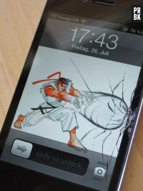 Ryu, do game "Street Fighter", está querendo sair da tela do smartphone para o mundo real!