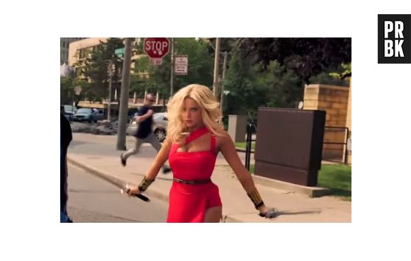 Ashley Benson, de "Pretty Little Liars", aparece toda linda em "Pixels"