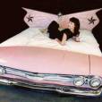  Essa cama &eacute; ideal pra quem &eacute; f&atilde; de filmes dos anos 50 