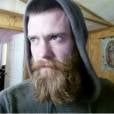  Bug Hall, ator de "Os Batutinhas", ostenta suas longas barbas em fotos no Twitter 