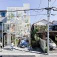  Essa casa transparente foi constru&iacute;da em 2012, no Jap&atilde;o. S&oacute; podia ser l&aacute;, n&eacute;? 