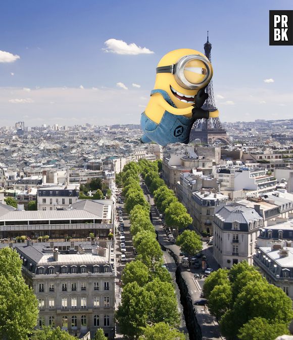Stuart agora abraçando a Torre Eiffel em Paris! 