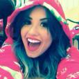 Demi Lovato faz festa do pijama e posta no Instagram