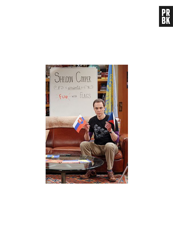 Em novas cenas de "The Big Bang Theory": Sheldon (Jim Parson) grava novo "Fun With Flags" sozinho