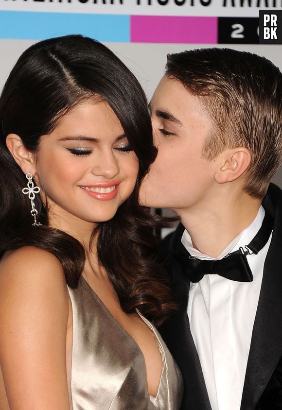 Selena Gomez pode ter superado Justin Bieber e estaria se envolvendo com o rapper Romeo Miller