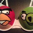 Sutiã "Angry Birds" para você atirar longe!